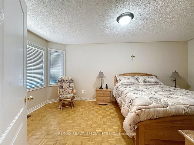 Additional image 29 of 9 Siesta Crt