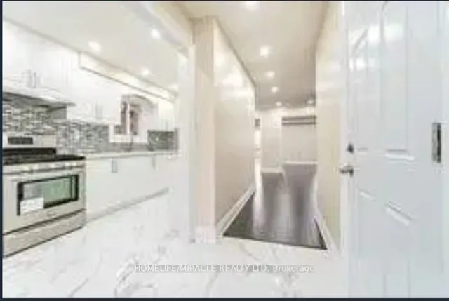 Additional image 6 of 150 Weybridge Tr