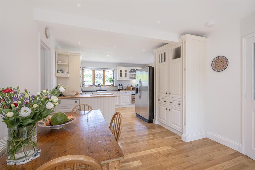 Additional image 7 of Kimpton Road, Wheathampstead, St. Albans