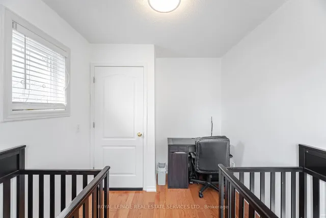 Additional image 27 of 833 Scollard Crt Unit 30