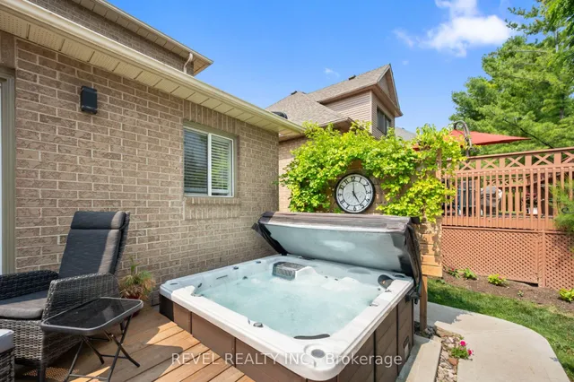 Additional image 43 of 1150 Skyview Dr Unit 48