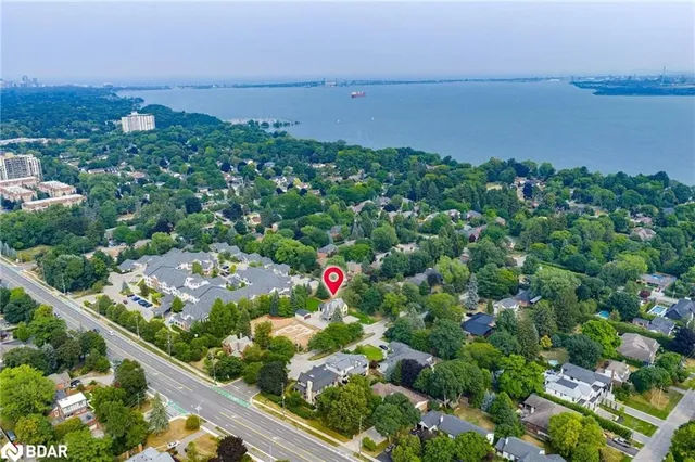 Additional image 47 of 977 Unsworth Ave