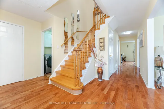 Additional image 24 of 37 Ravenswood Dr