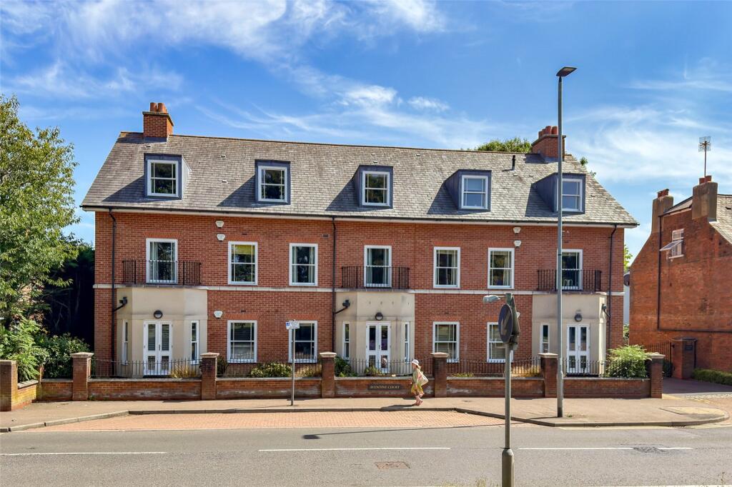 Property image for Aventine Court, 101 Holywell Hill, St. Albans, Hertfordshire, AL1