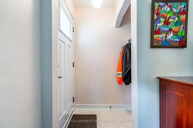 Additional image 7 of 218 East 27th St
