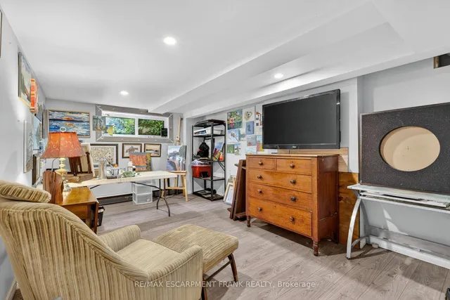 Additional image 35 of 25 Belair Dr