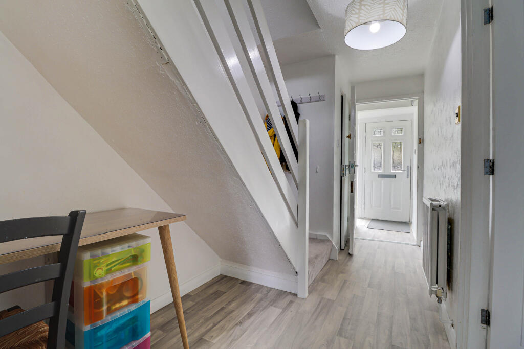 Additional image 7 of Sherwoods Rise, Harpenden, Hertfordshire, AL5