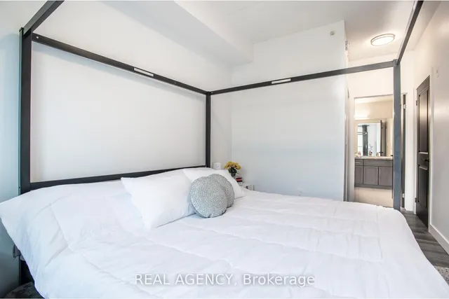 Additional image 18 of 630 Sauve St Unit 120