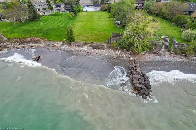 Additional image 18 of 1033 North Service Rd