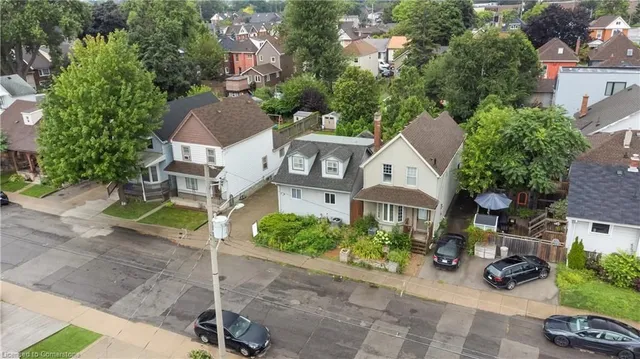 Additional image 11 of 411 Mary St