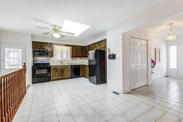 Additional image 11 of 1240 Thorpe Rd