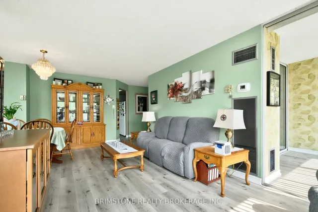 Additional image 26 of 26 Hanover Rd Unit 202