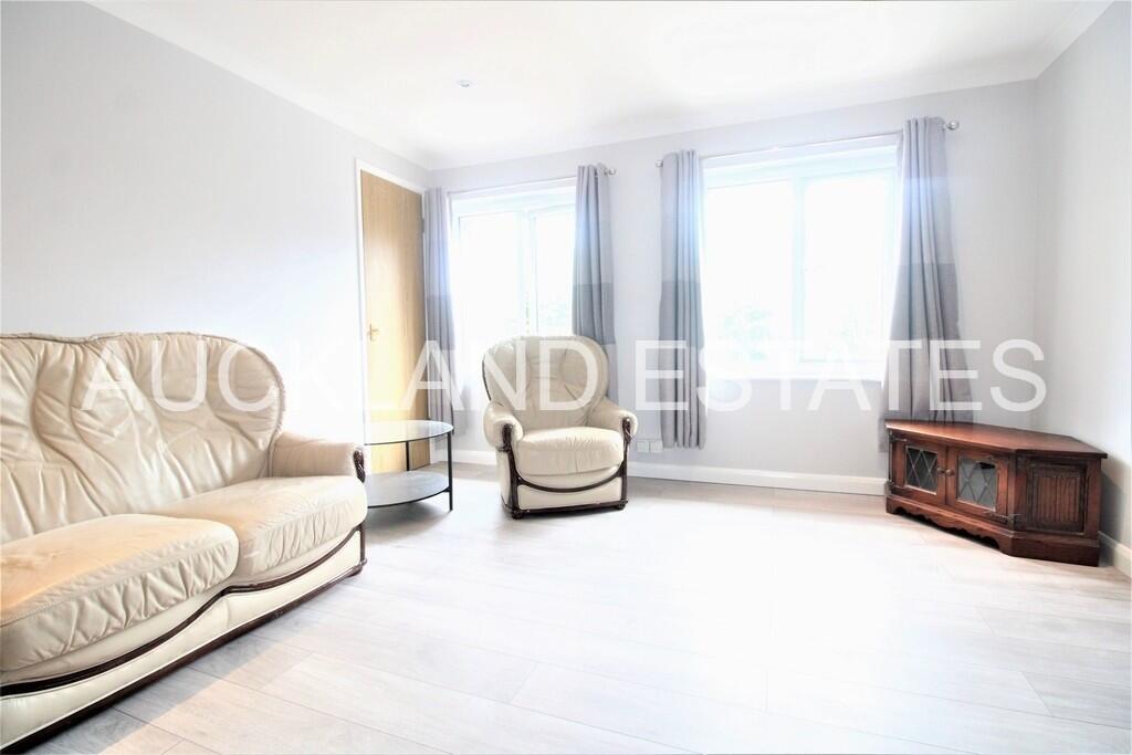 Additional image 7 of Tudor Close, Hatfield