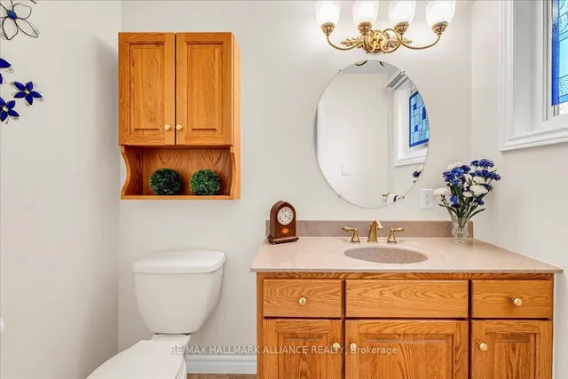 Additional image 20 of 26 Lockton Cres