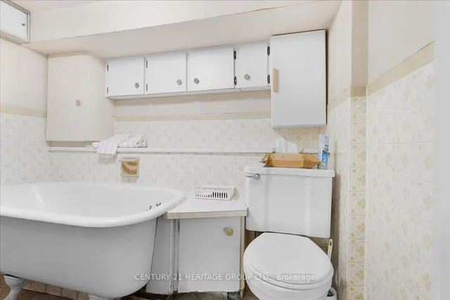 Additional image 40 of 228 West Ave