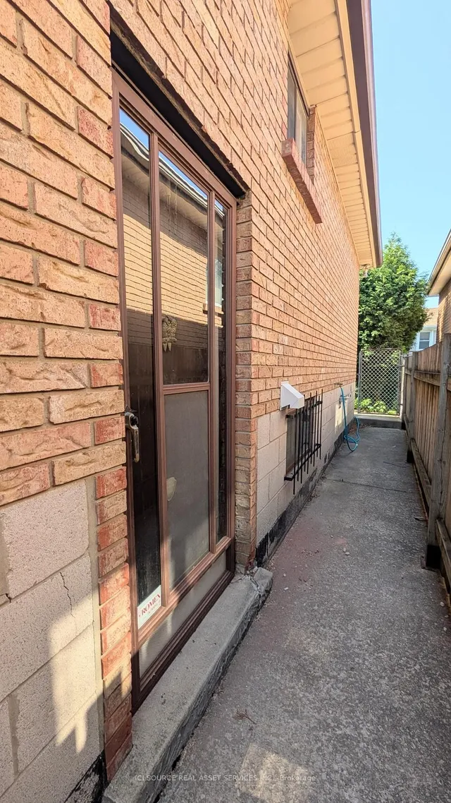 Additional image 9 of 934 Lawrence Rd