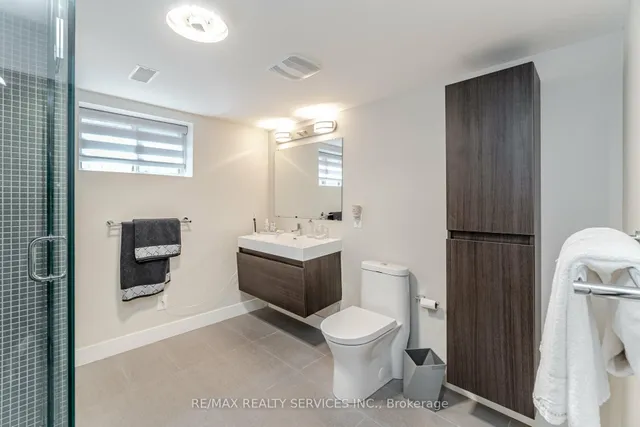 Additional image 35 of 119 Denison Ave