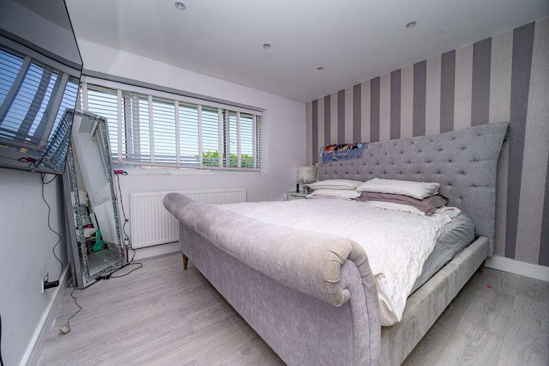 Additional image 11 of Dell Rise, St Albans