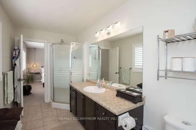 Additional image 19 of 15 Meadowbank Dr