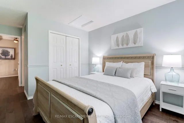 Additional image 28 of 2774 King St Unit 10