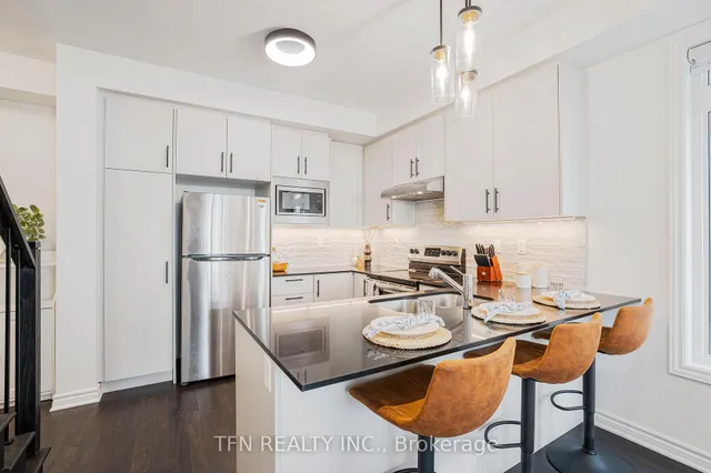 Additional image 12 of 1179 Lloyd Landing