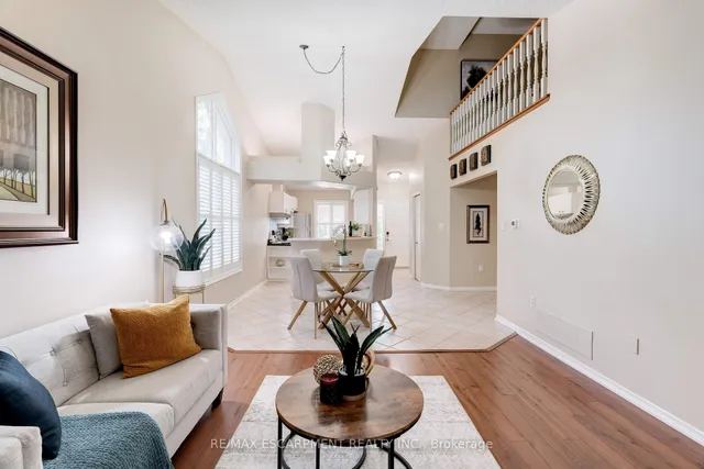 Additional image 23 of 2774 King St Unit 10