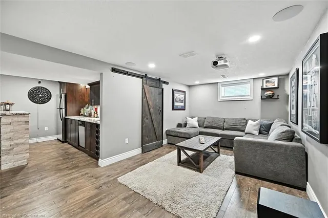 Additional image 29 of 107 Aldercrest Ave