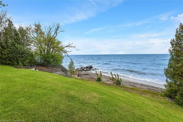 Additional image 22 of 1033 North Service Rd