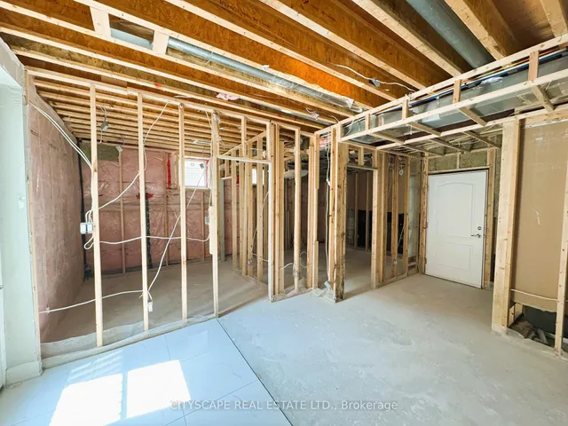 Additional image 34 of 7 Avatar Cres