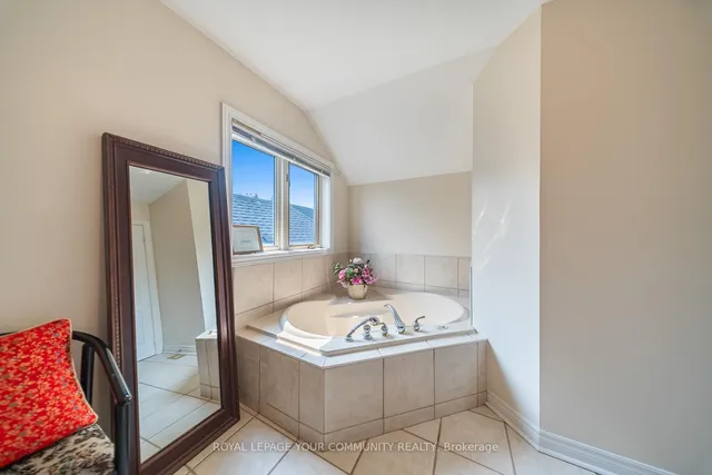 Additional image 25 of 6926 Early Settler Row