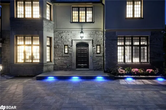 Additional image 3 of 977 Unsworth Ave