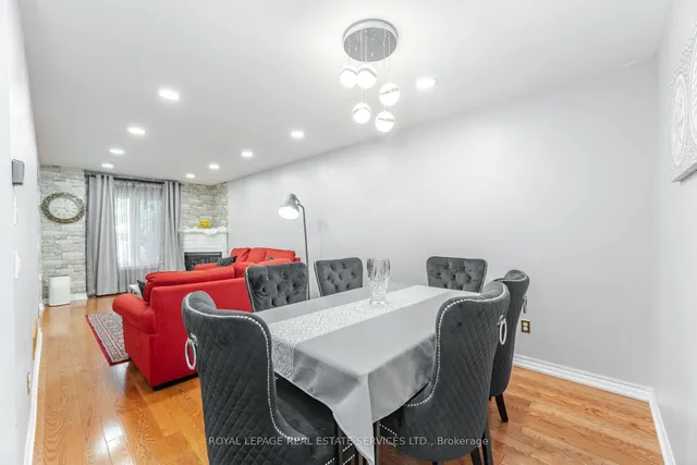 Additional image 6 of 833 Scollard Crt Unit 30