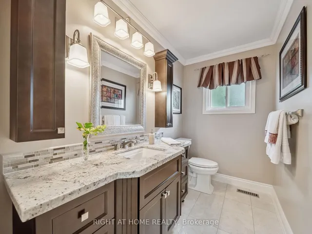 Additional image 20 of 18 Claypine Tr