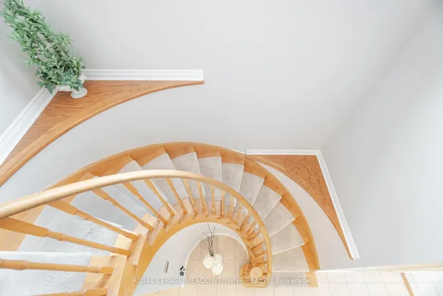 Additional image 21 of 345 Bussel Cres