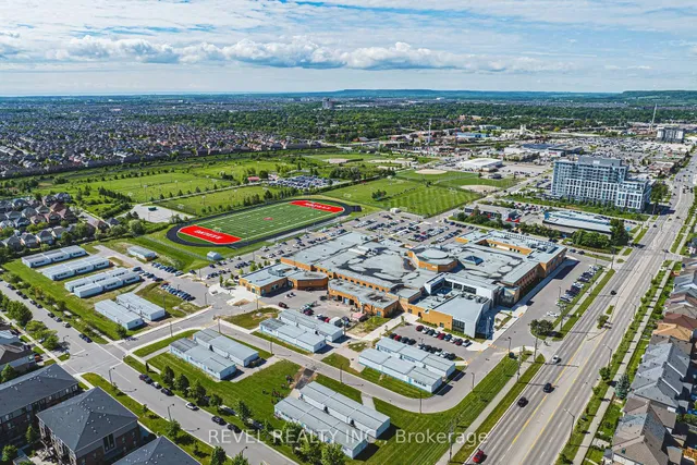 Additional image 34 of 1450 Main St Unit 106