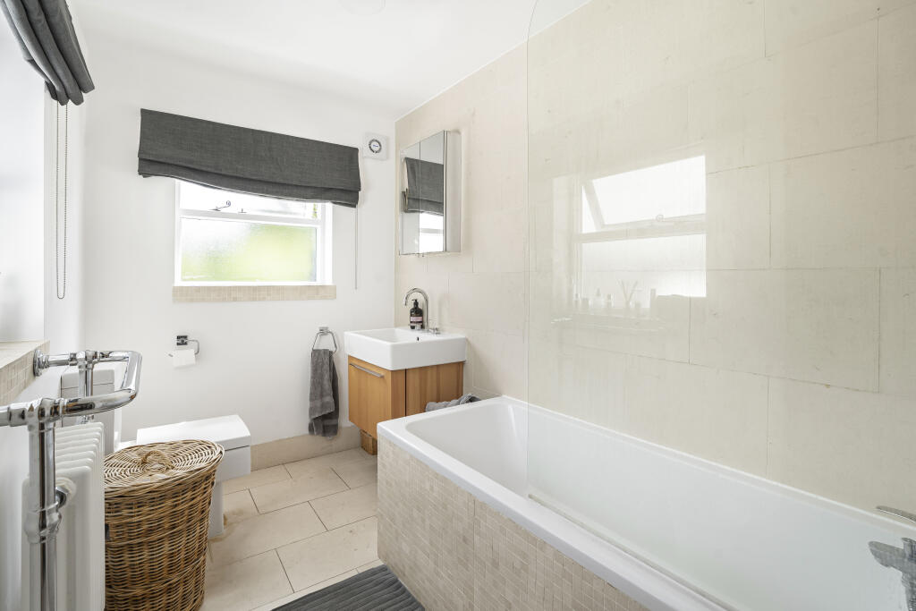 Additional image 9 of Harpenden Rise, Harpenden, AL5