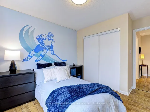 Additional image 47 of 220 Magurn Gate