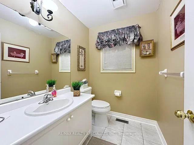 Additional image 17 of 9 Siesta Crt