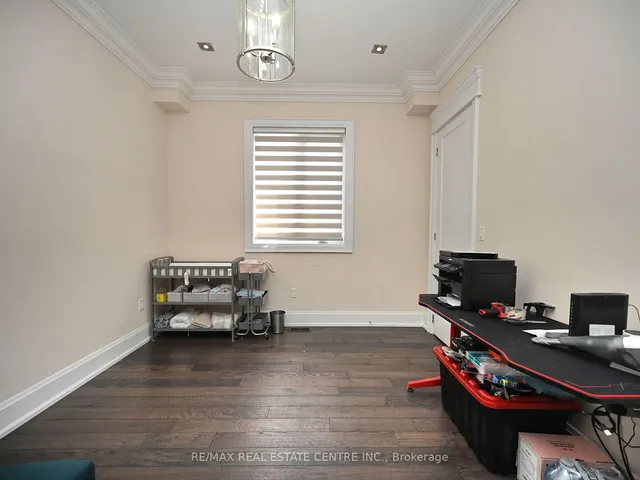 Additional image 50 of 2459 Nichols Dr