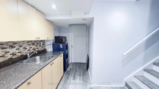 Additional image 34 of 131 Seahorse Ave