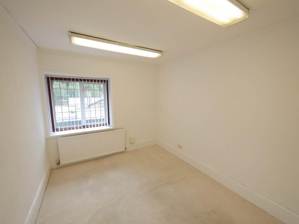 Additional image 4 of Room G,  Kennelwood Lane, Hatfield