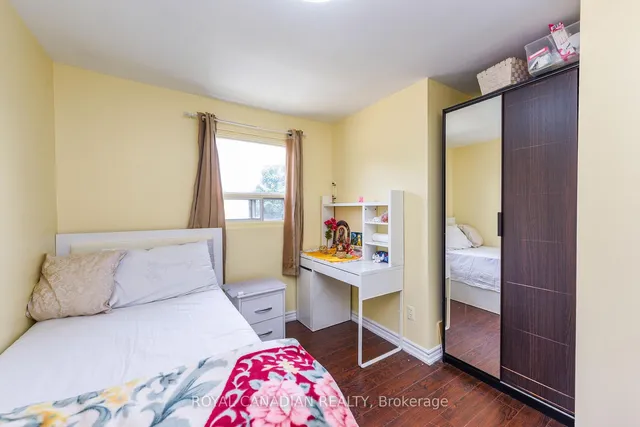 Additional image 24 of 21 Juniper Cres