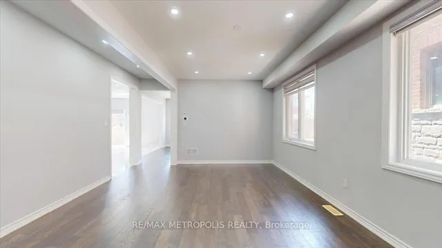 Additional image 4 of 84 Iceland Poppy Tr