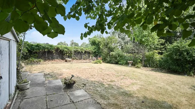 Additional image 43 of 27 Glenforest Rd