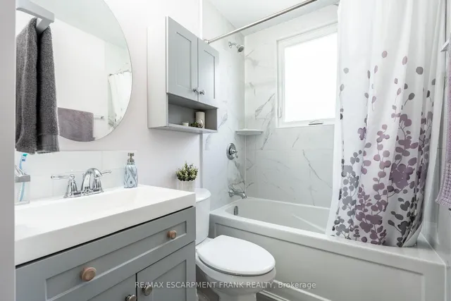 Additional image 18 of 218 East 27th St