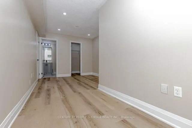 Additional image 32 of 47 Hays Blvd Unit 25