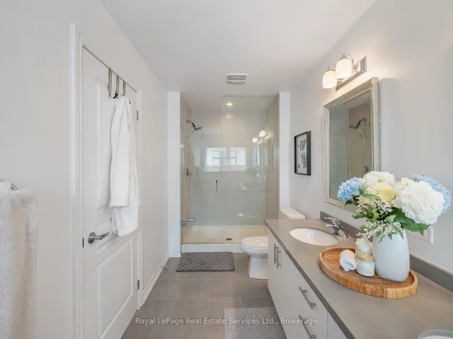 Additional image 26 of 431 Athabasca Common