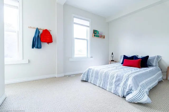 Additional image 24 of 49 Sheaffe St