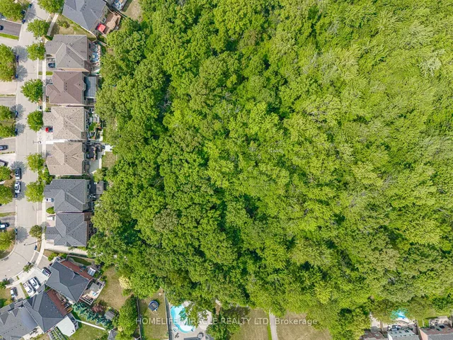 Additional image 27 of 1204 Fox Cres