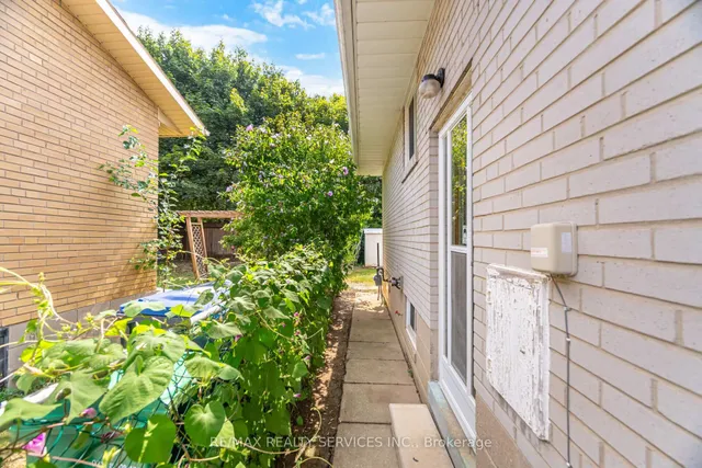 Additional image 42 of 67 Campbell Dr